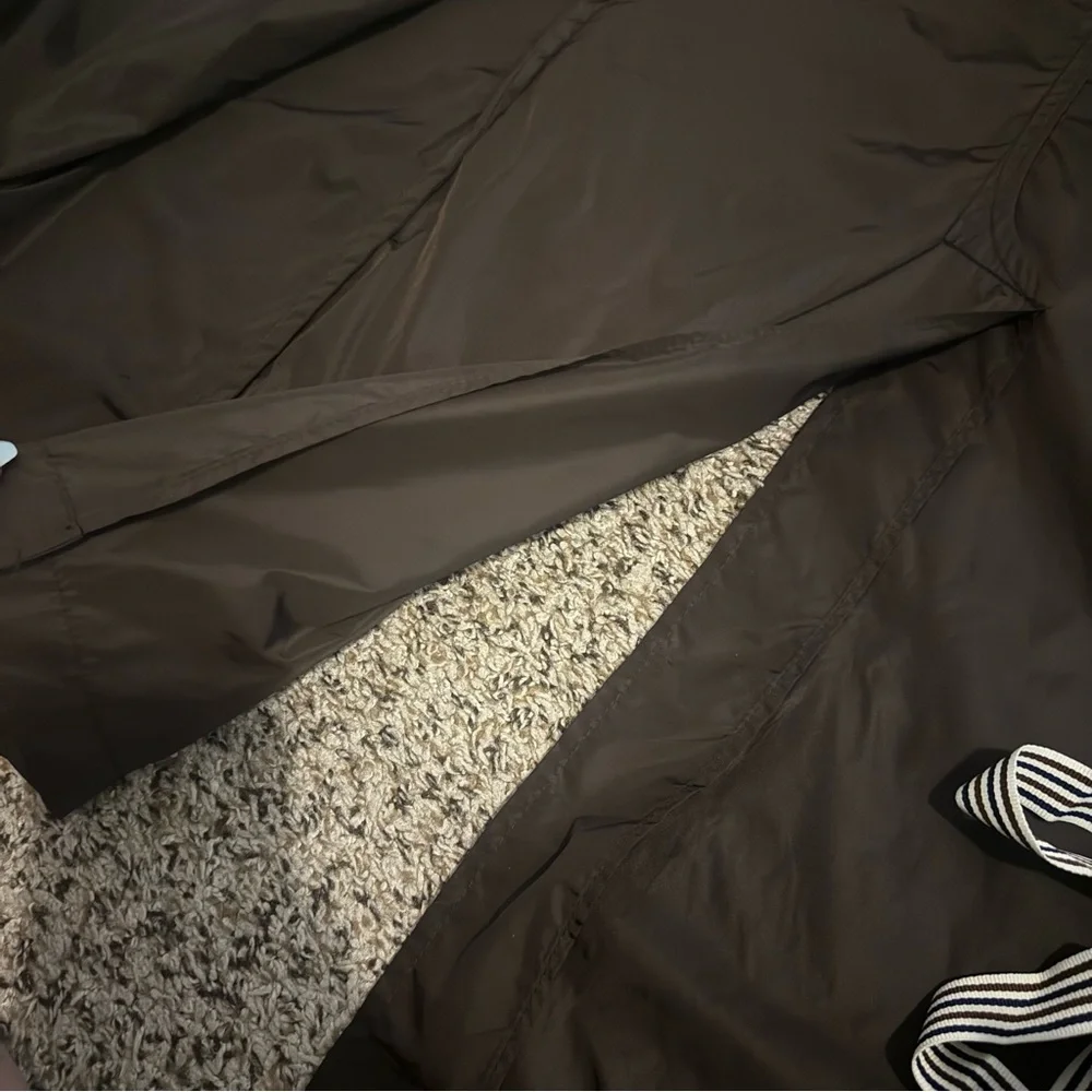 Aquascutum London Brown Long Packable Hooded Rain Coat Womens Size Small - Picture 15 of 15